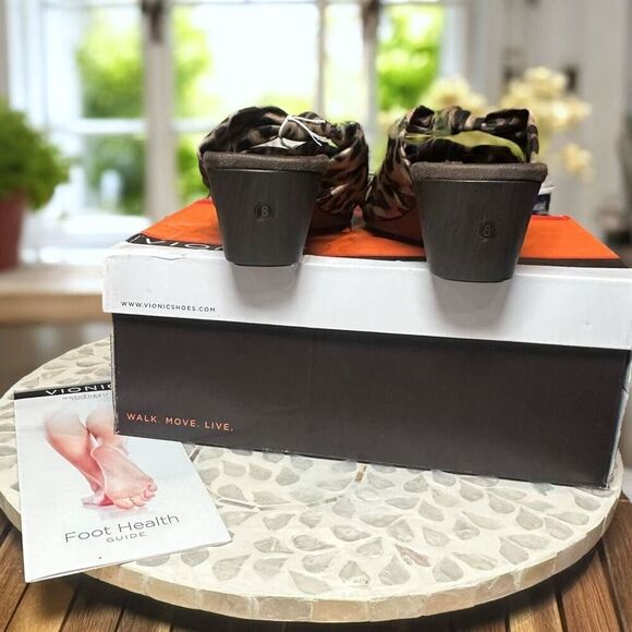 Vionic Park Rizzo Orthotic Comfort Leopard Wedge Sandals Women’s Size 8 NIB - Picture 8 of 10